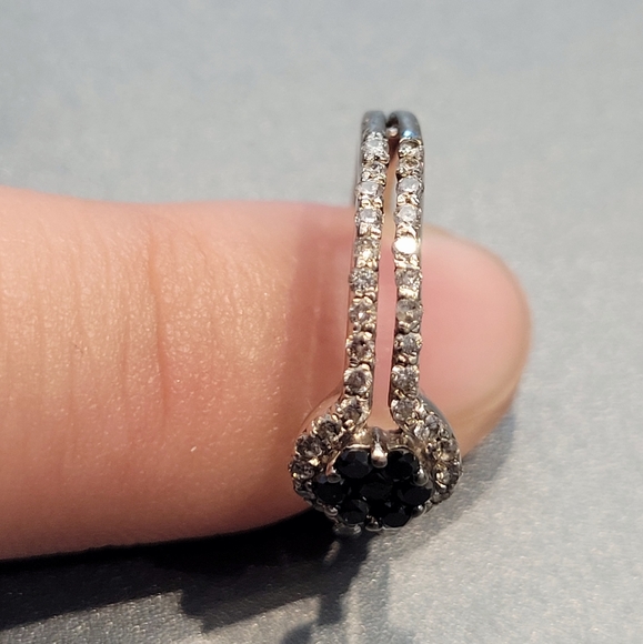 14k White Gold Diamond Engagement and Promise ring set. - Picture 4 of 4